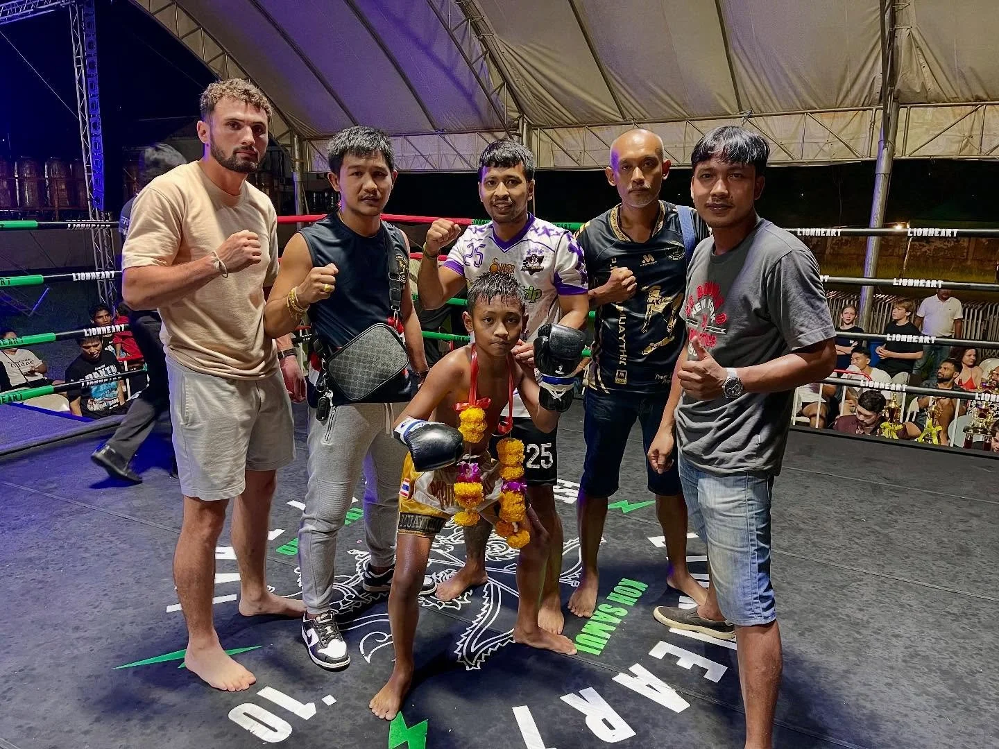 Fight camp training at PM Payu Muay Thai in Koh Samui