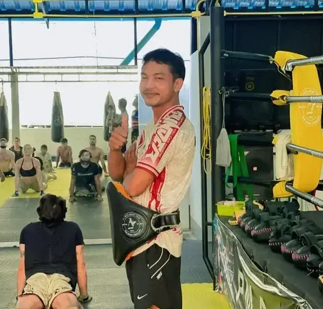 Muay Thai coach at PM Payu Muay Thai in Bo Phut, Koh Samui, Thailand