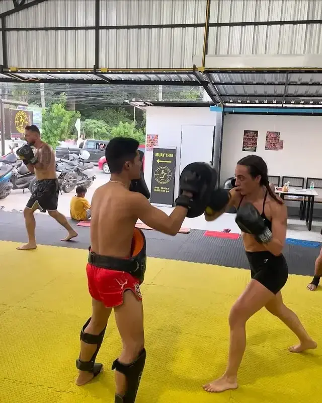 Small group Muay Thai training at PM Payu Muay Thai in Bo Phut, Koh Samui, Thailand